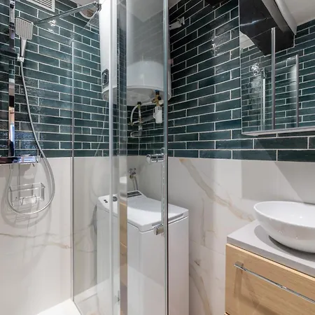 Bright Modern Vintage Renovated Flat In Le Marais Appartamento *